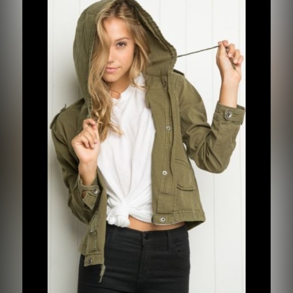 🎄Buy2Get1Free🎄Brandy Melville utility jacket - Picture 12 of 12